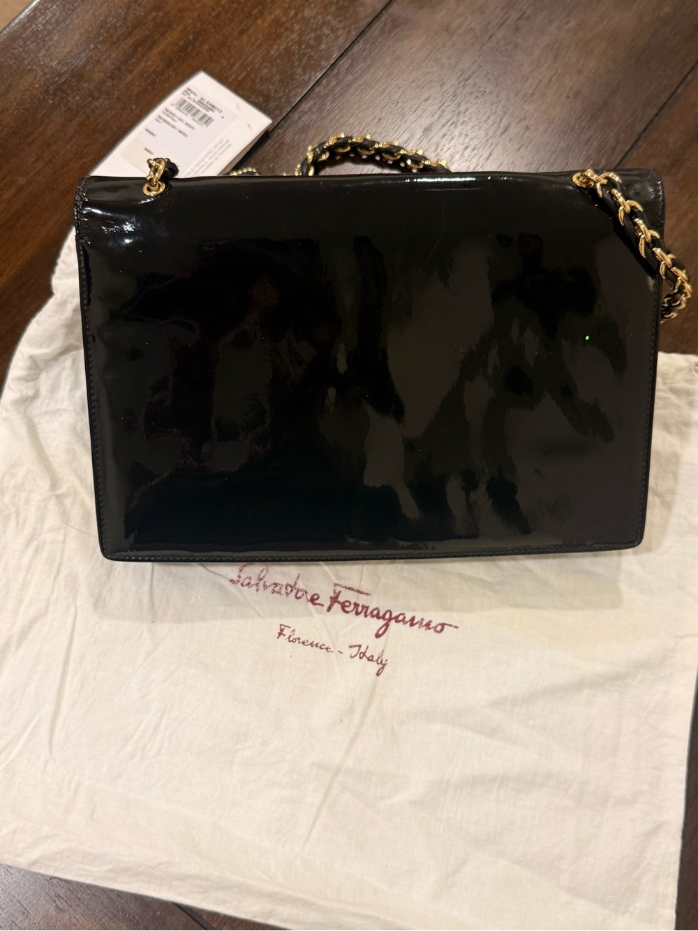 Salvatore Ferragamo Black Patent Vara Bow Chain Shoulder Bag - Picture 2 of 12